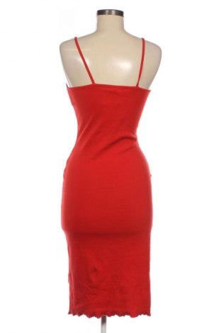 Šaty  Pieces, Velikost S, Barva Červená, Cena  199,00 Kč