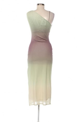 Рокля Pull&Bear, Размер S, Цвят Многоцветен, Цена 15,84 €