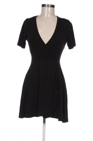 Šaty  Pull&Bear, Velikost M, Barva Černá, Cena  219,00 Kč