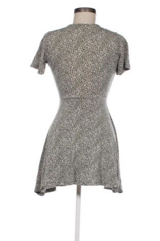 Šaty  Pull&Bear, Velikost S, Barva Vícebarevné, Cena  79,00 Kč