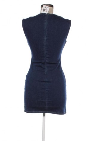 Šaty  Pull&Bear, Velikost M, Barva Modrá, Cena  249,00 Kč