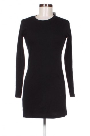 Šaty  Pull&Bear, Veľkosť S, Farba Čierna, Cena  2,95 €