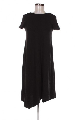 Šaty  Reserved, Velikost XS, Barva Černá, Cena  209,00 Kč