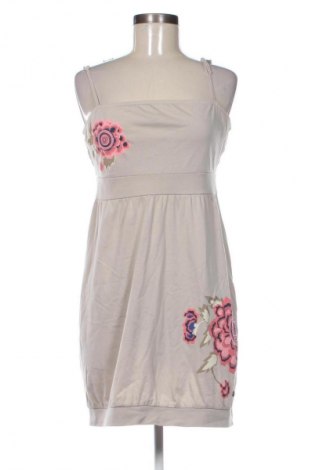 Šaty  S.Oliver, Velikost M, Barva Vícebarevné, Cena  499,00 Kč