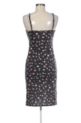 Šaty  SHEIN, Velikost M, Barva Vícebarevné, Cena  299,00 Kč