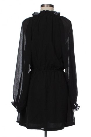 Šaty  Sinsay, Velikost M, Barva Černá, Cena  127,00 Kč