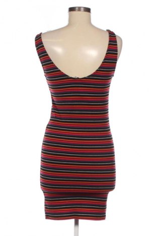 Šaty  Stradivarius, Velikost M, Barva Vícebarevné, Cena  222,00 Kč
