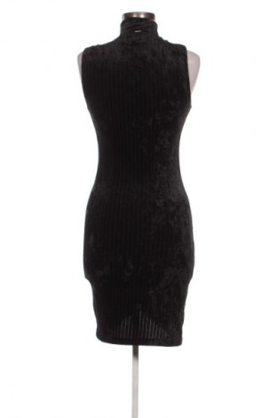 Ruha Supertrash, Méret XS, Szín Fekete, Ár 8 939 Ft