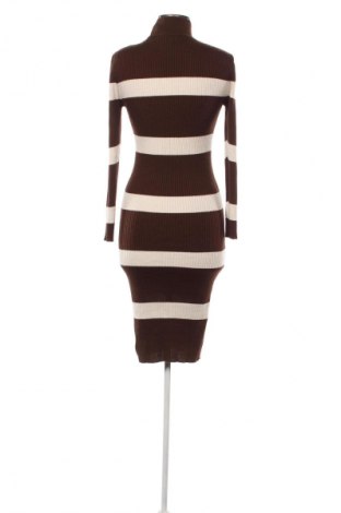 Рокля Unbranded, Размер M, Цвят Многоцветен, Цена 8,18 €