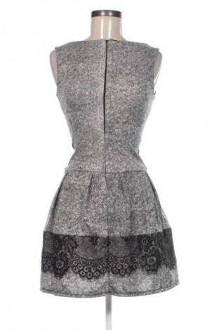 Šaty  Unbranded, Velikost M, Barva Vícebarevné, Cena  144,00 Kč