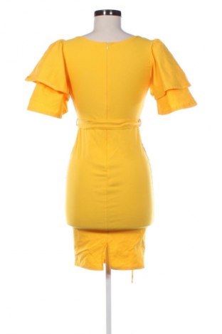 Šaty  Unbranded, Velikost M, Barva Oranžová, Cena  299,00 Kč