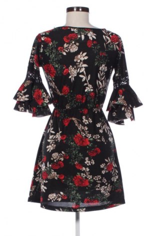 Šaty  Unbranded, Velikost S, Barva Vícebarevné, Cena  99,00 Kč