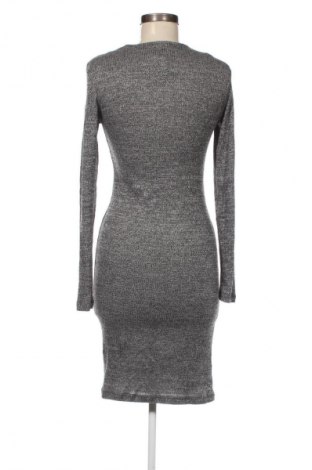 Šaty  Urban Classics, Velikost M, Barva Šedá, Cena  179,00 Kč