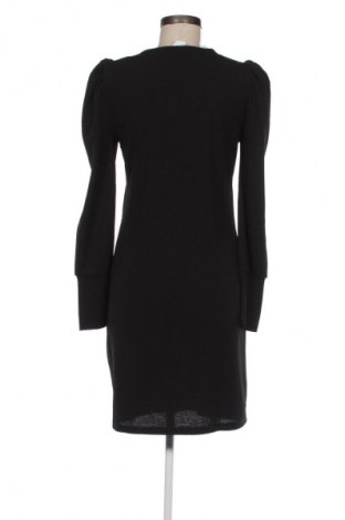 Šaty  VILA, Velikost M, Barva Černá, Cena  59,00 Kč