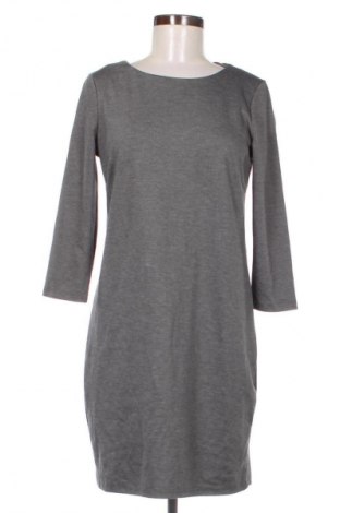 Šaty  VILA, Velikost M, Barva Šedá, Cena  49,00 Kč