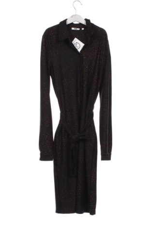 Šaty  WE, Velikost XS, Barva Vícebarevné, Cena  89,00 Kč