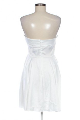 Kleid Wal G, Größe S, Farbe Weiß, Preis 22,99 €