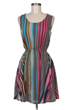 Φόρεμα Yumi, Μέγεθος M, Χρώμα Πολύχρωμο, Τιμή 3,99 €