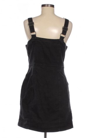 Dámské šaty s tráky Janina, Velikost M, Barva Černá, Cena  389,00 Kč