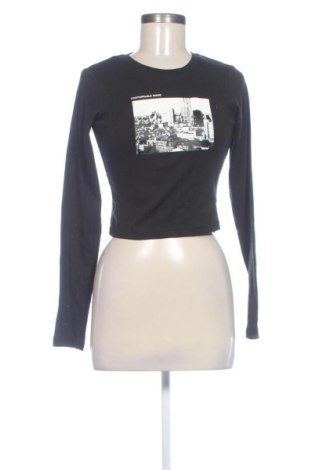 Bluzka damska Pull&Bear, Rozmiar M, Kolor Czarny, Cena 29,63 zł, #137954383
