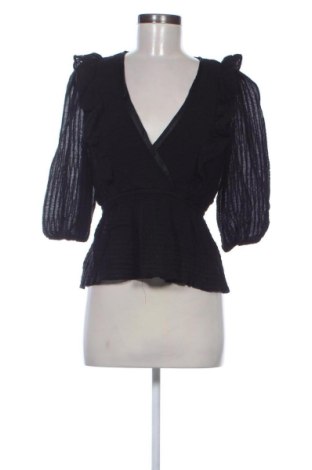 Дамска блуза ONLY, Размер S, Цвят Черен, Цена 6,77 €, #137969675