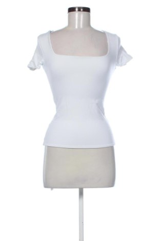 Damen Shirt Amisu, Größe XS, Farbe Weiß, Preis € 9,00, #137982508