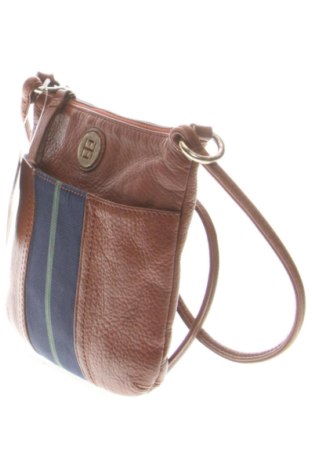 Дамска чанта Tommy Hilfiger, Цвят Кафяв, Цена 98,00 €, #137960919
