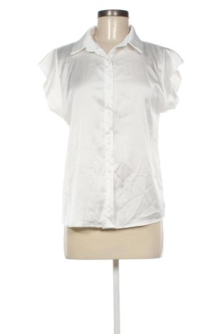 Cămașă de femei NEW COLLECTION, Mărime M, Culoare Alb, Preț 78,74 Lei, #137959060