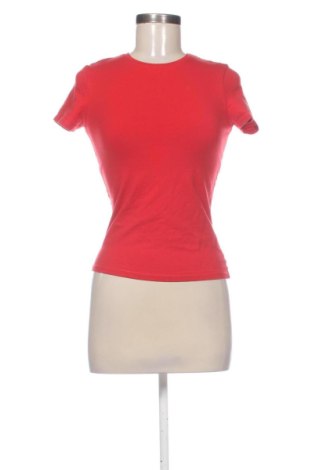 Damen T-Shirt Reserved, Größe S, Farbe Rot, Preis 8,42 €, #137948634