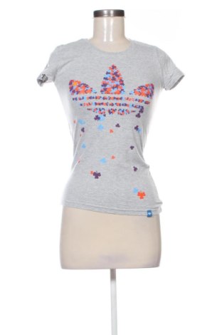 Дамска тениска Adidas, Размер XS, Цвят Сив, Цена 18,00 €, #137954732