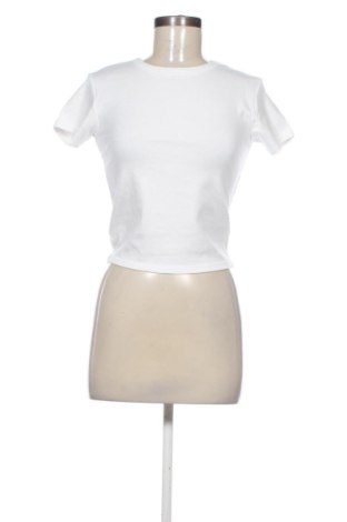 Tricou de femei Pull&Bear, Mărime M, Culoare Alb, Preț 41,99 Lei, #137957707