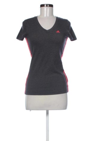 Дамска тениска Adidas, Размер XS, Цвят Сив, Цена 18,00 €, #137981511