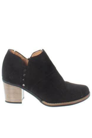 Дамски боти Unbranded, Размер 39, Цвят Черен, Цена 48,00 €, #137929359
