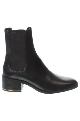 Damskie botki Zara, Rozmiar 40, Kolor Czarny, Cena 177,81 zł, #137966854