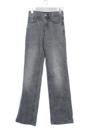 Női farmernadrág Stradivarius, Méret XS, Szín Szürke, Ár 4 610 Ft, #137929560