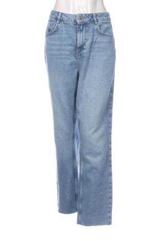 Blugi de femei Zara, Mărime L, Culoare Albastru, Preț 99,73 Lei, #137940676