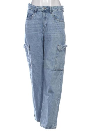 Blugi de femei Sinsay, Mărime M, Culoare Albastru, Preț 69,99 Lei, #137943858