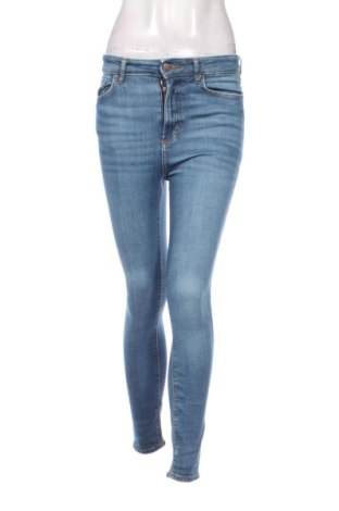 Blugi de femei Zara, Mărime S, Culoare Albastru, Preț 89,23 Lei, #137947972