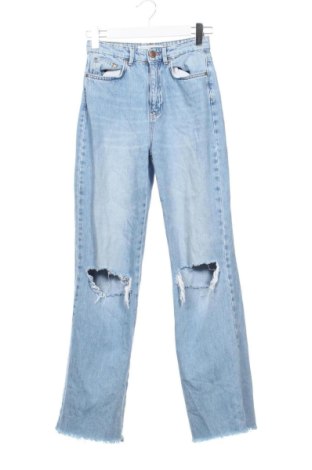 Дамски дънки Stradivarius, Размер S, Цвят Син, Цена 13,00 €, #137948993