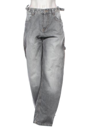 Blugi de femei Bershka, Mărime S, Culoare Gri, Preț 109,50 Lei, #137949977