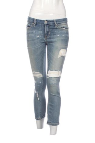 Blugi de femei Guess, Mărime M, Culoare Albastru, Preț 120,26 Lei, #137952644