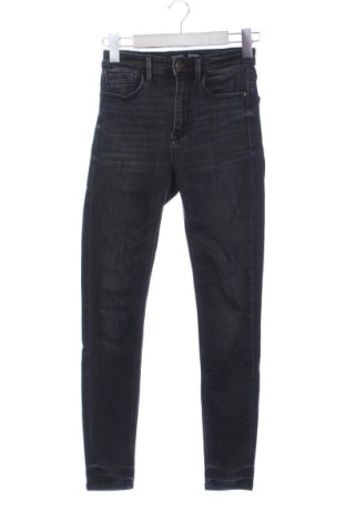 Női farmernadrág Stradivarius, Méret XS, Szín Fekete, Ár 4 255 Ft, #137954286