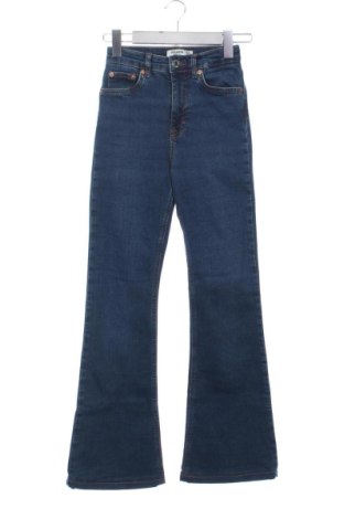 Női farmernadrág Pull&Bear, Méret XXS, Szín Kék, Ár 4 255 Ft, #137962819