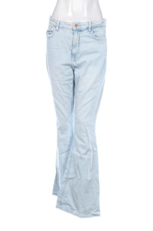 Női farmernadrág Bershka, Méret L, Szín Kék, Ár 5 674 Ft, #137965794