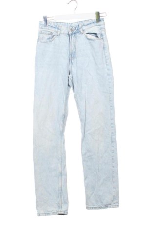 Дамски дънки Bershka, Размер M, Цвят Син, Цена 15,00 €, #137966764