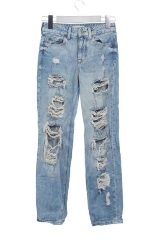 Dámske džínsy  Bershka, Veľkosť XXS, Farba Modrá, Cena  27,62 €, #137977139