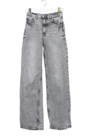 Dámske džínsy  H&M, Veľkosť XS, Farba Sivá, Cena  14,00 €, #137978774