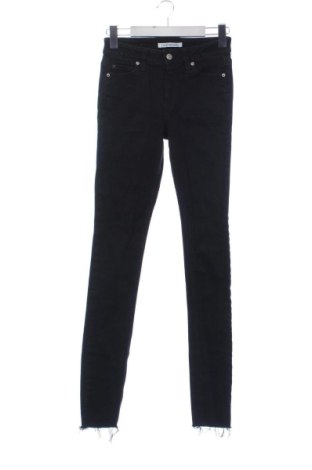Blugi de femei Calvin Klein, Mărime S, Culoare Negru, Preț 183,72 Lei, #137947435
