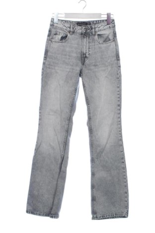 Női farmernadrág Stradivarius, Méret XS, Szín Szürke, Ár 9 816 Ft, #137953737