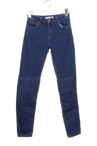 Damskie jeansy Bershka, Rozmiar XS, Kolor Niebieski, Cena 30,56 zł, #137968155
